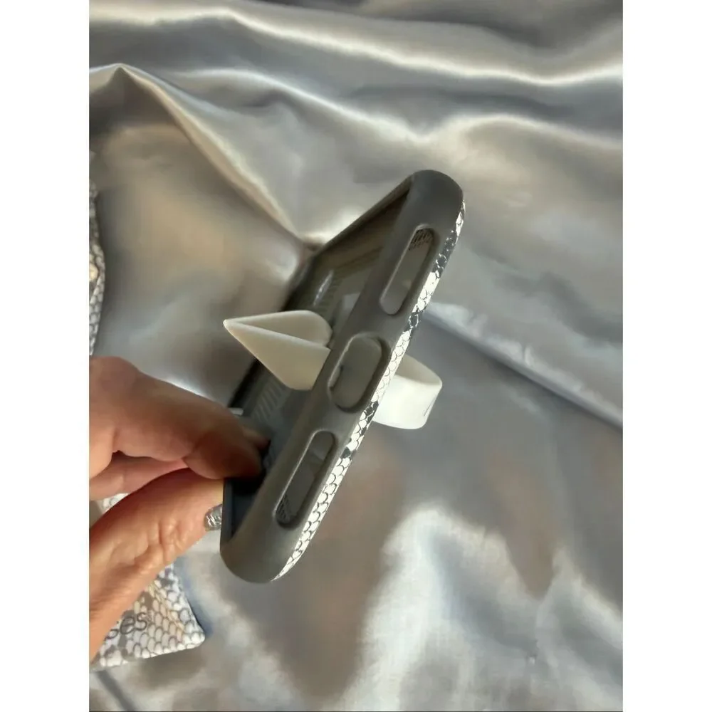 Loopy iPhone XS Phone Case Snake-Print with Matching Microfiber Cover - Picture 6 of 6